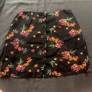 Black skirt with flowers